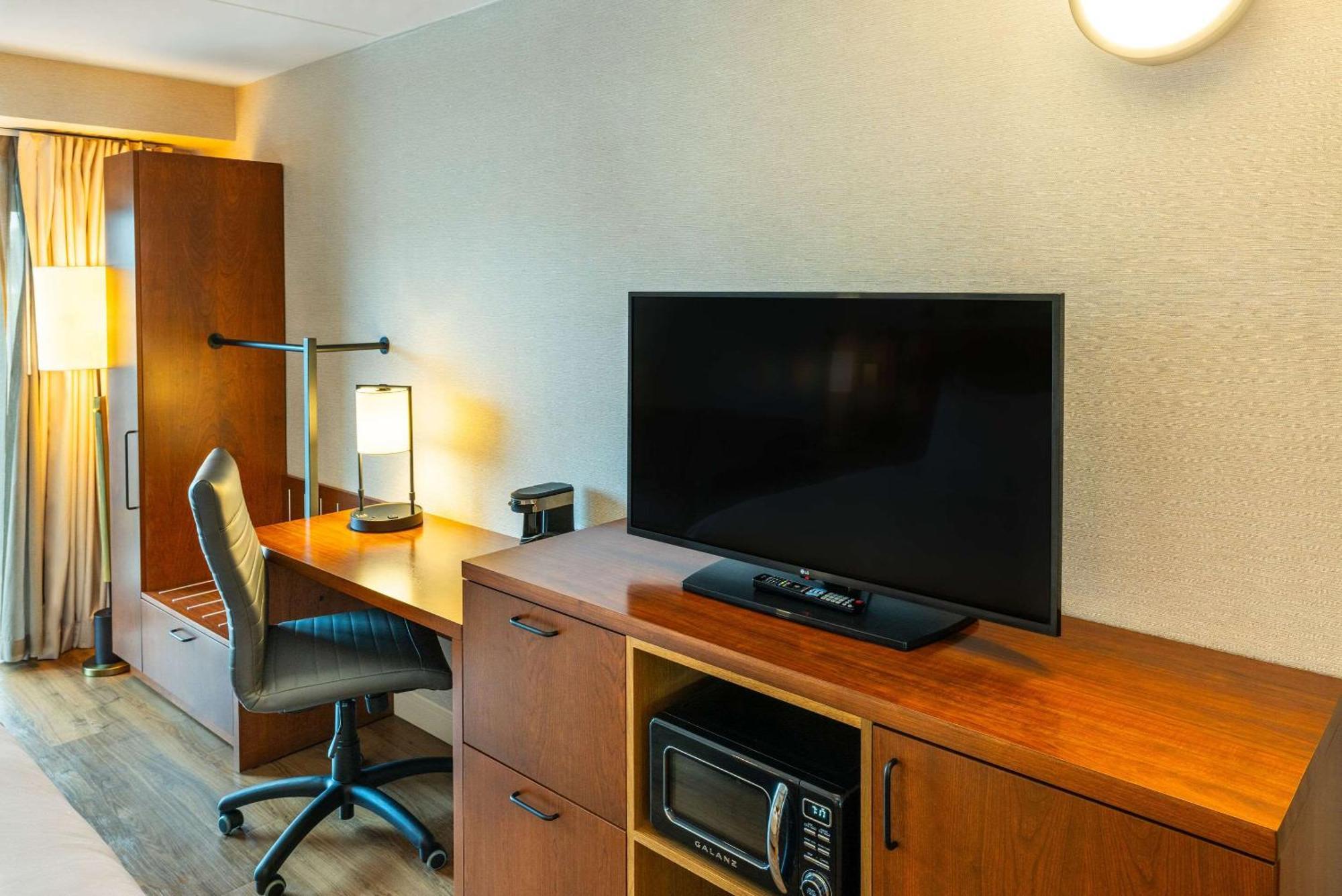 Comfort Inn Charlottetown Bagian luar foto